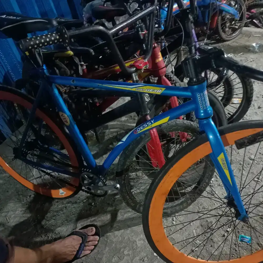 Jual piksi 700x25 c rem tirpedo