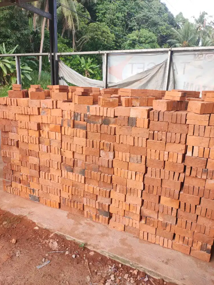 Batu bata  merah press