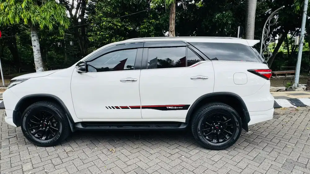 Toyota Fortuner VRZ 2021 Diesel Automatic Istimewa