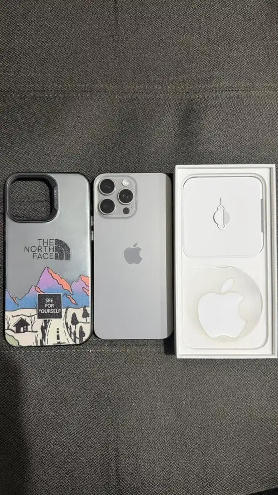 I phone 15 promax 256 silver