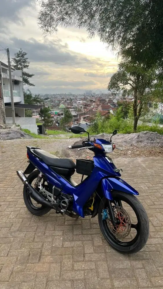 Yamaha f1zr full restomod