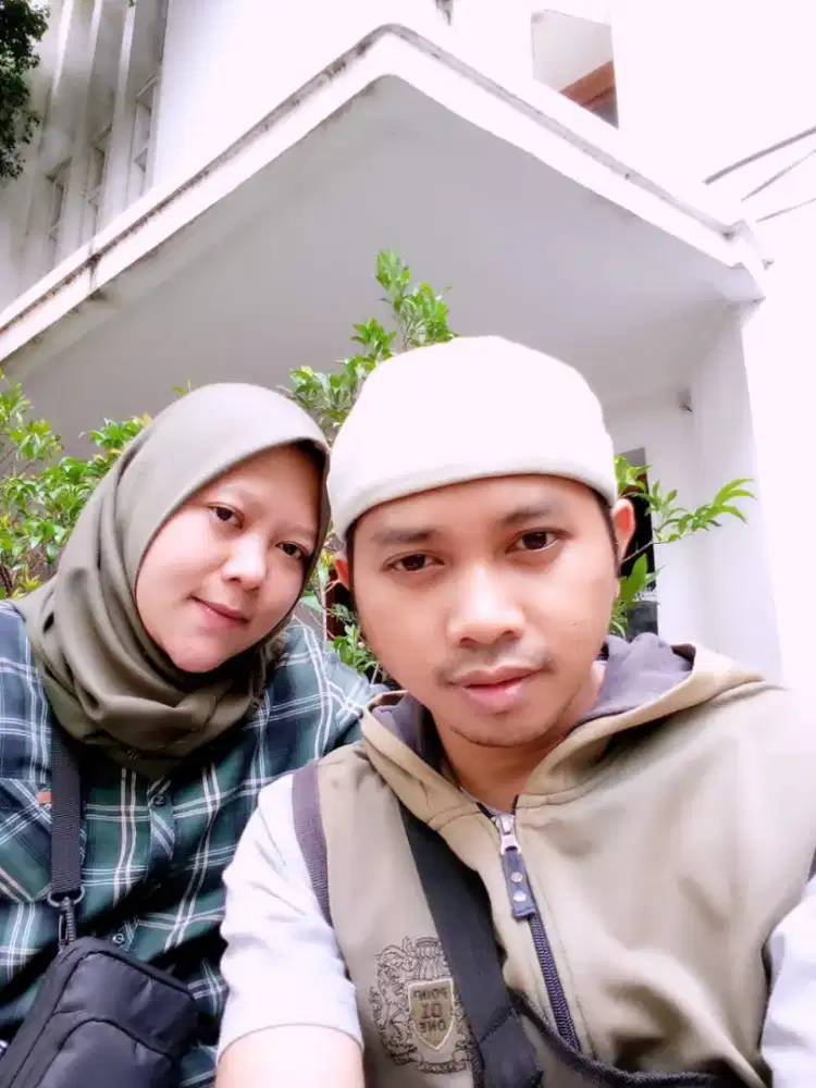 Cari kerja suami istri / sendiri ada anak 1. Umur 2 tahun.