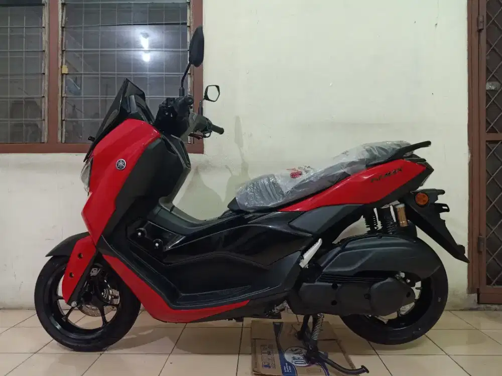 Yamaha NMAX NEO S KEYLESS 2025 BL 9(SPRT BARU / LOW KM 1 Rb-an) DKI