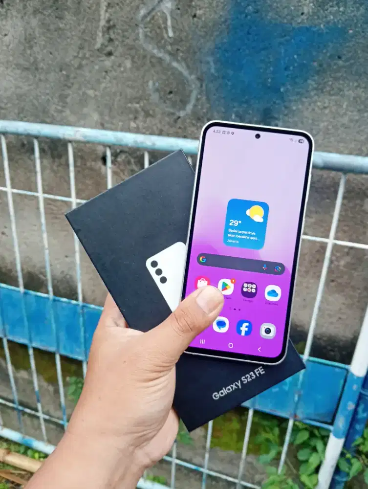 SAMSUNG S23 FE RAM 8+8/256 bukan yg 128. Fullset