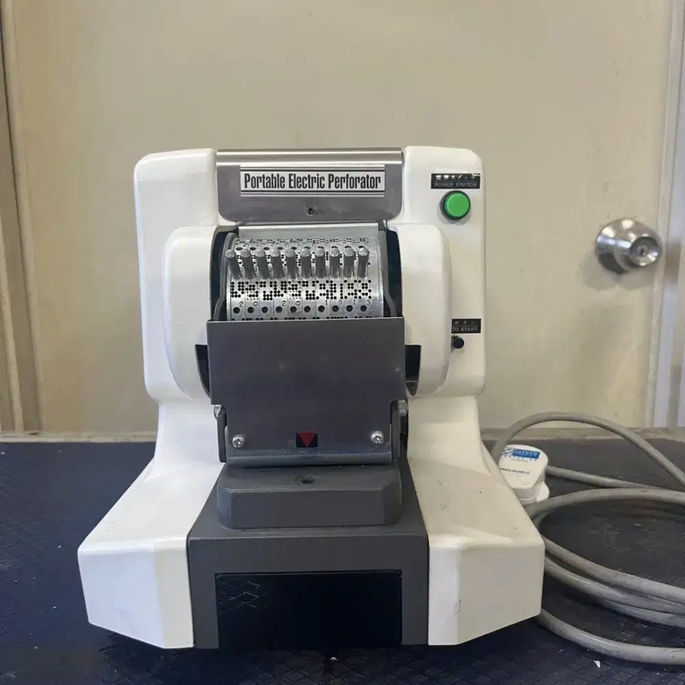 New KON 10-905 Document Alat Perforator Elektrik