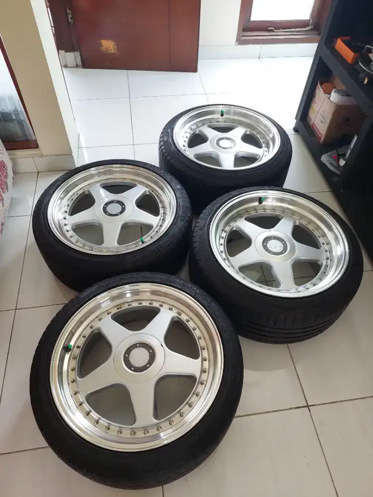 Velg oz futura R18 5×120/114/112 lebar 8/9.5