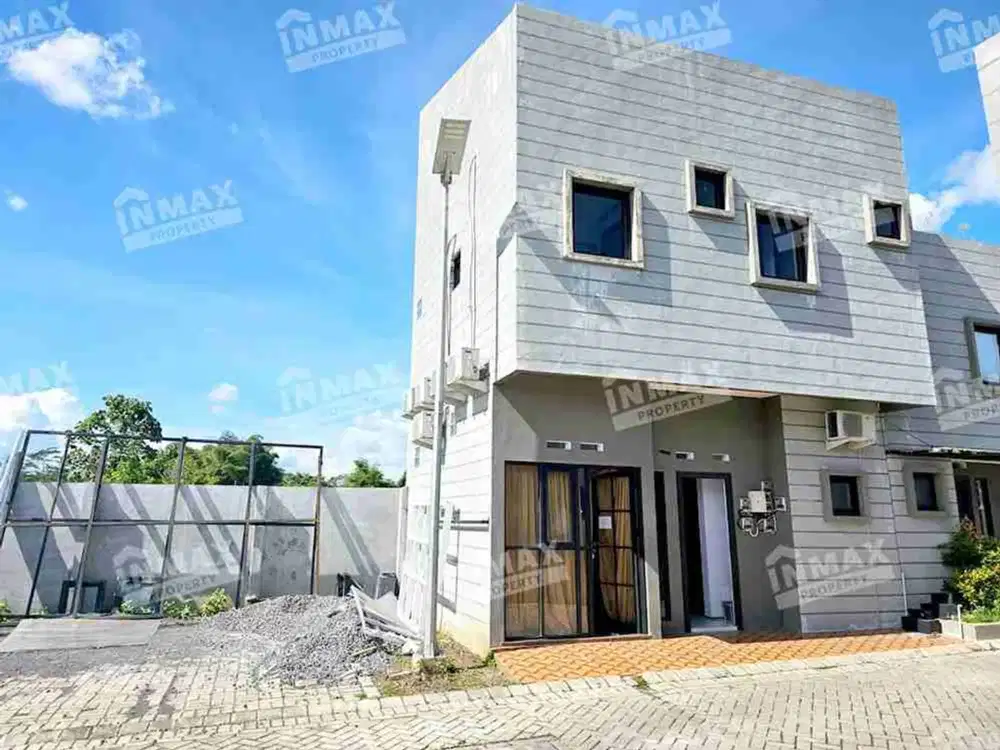 Rumah Kost Baru ARAYA Malang, Cluster Kvadra, 5 Kamar Tidur Furnished Siap Huni, Dekat BINUS
