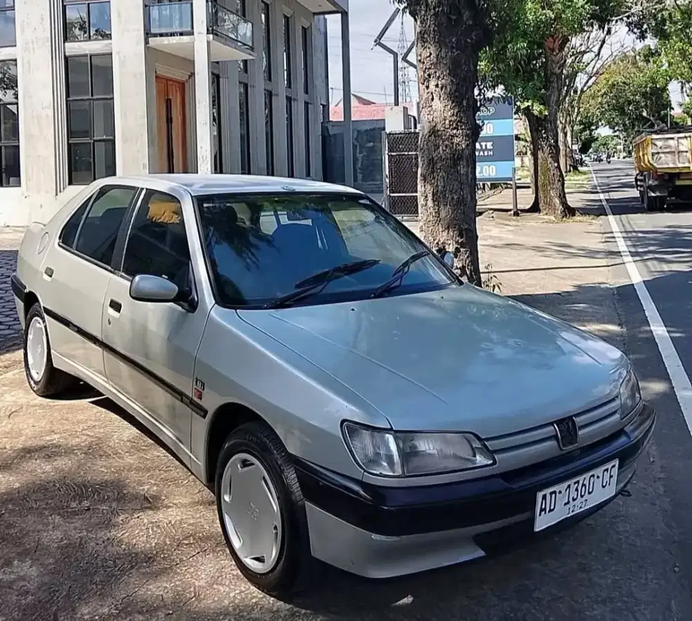Peugeot 306 _ 1996, apik menarik ~ Blitar
