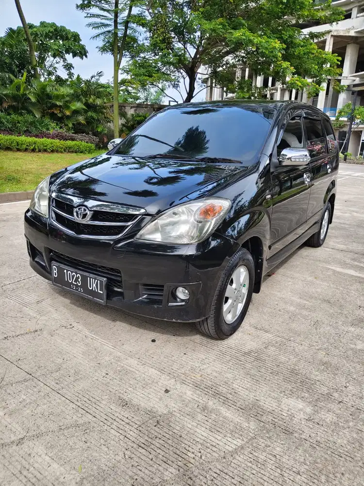 Toyota Avanza 2010 Bensin
