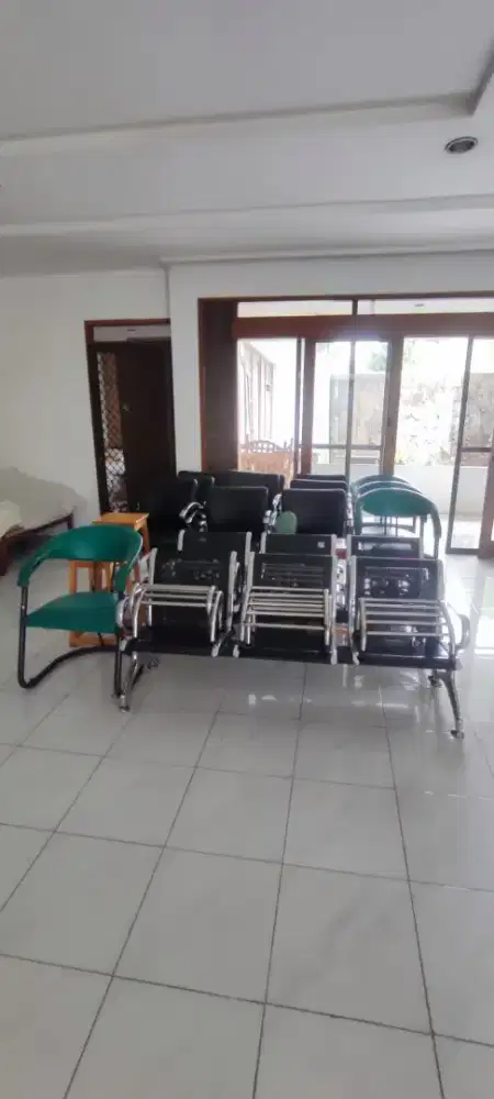 Peralatan eks salon harga ambyar aja