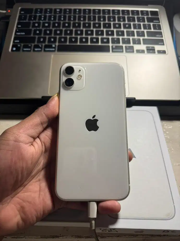 Iphone 11 inter 128gb beacukai/sinyal permanen