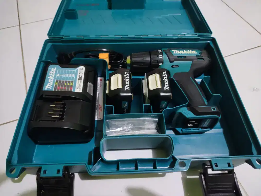 Makita Cordless DF333D 12V