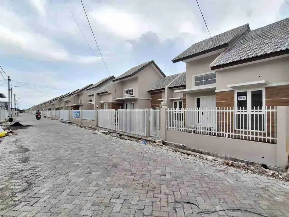 Dijual Rumah Murah Di Selatan Gedangan