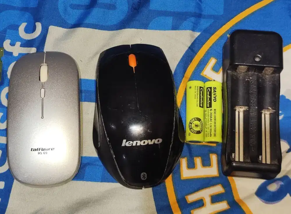 Mouse wireless 2 buah