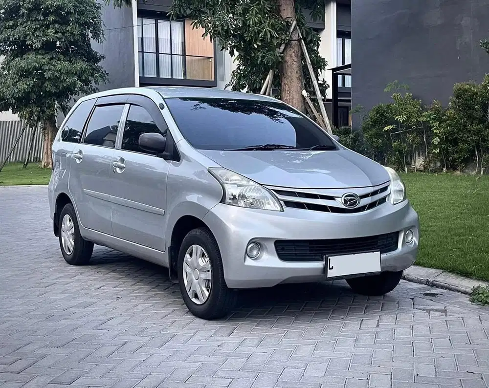 Daihatsu Xenia 1.3 X Deluxe Manual 2013 Facelift Silver