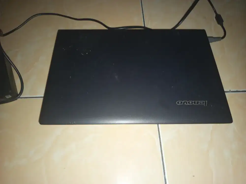 Laptop Lenovo b490
