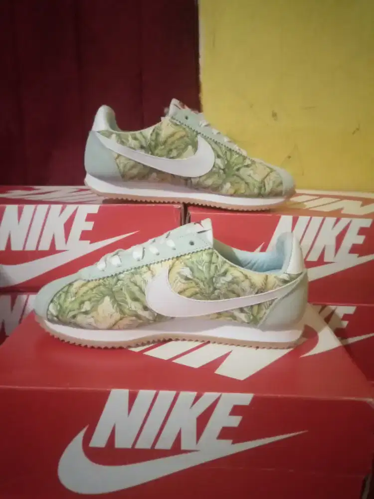 Sepatu Nike Cortez