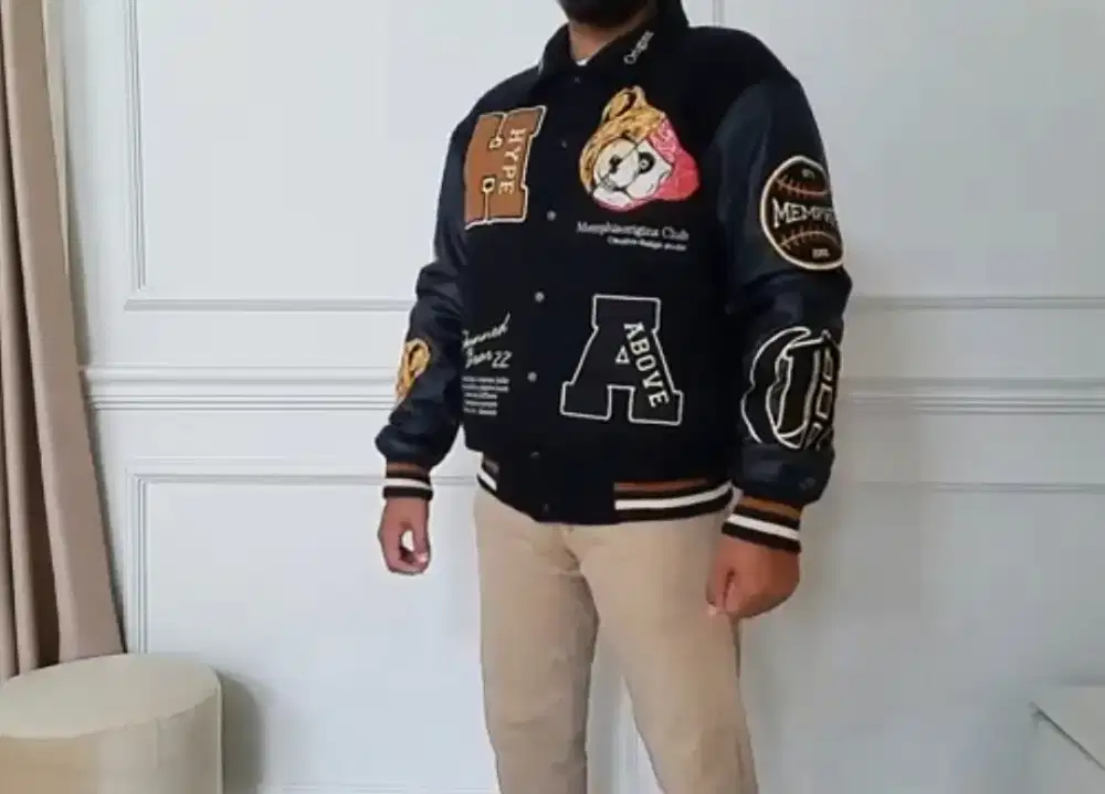 Jaket Varsity Bear Ori Berbonus