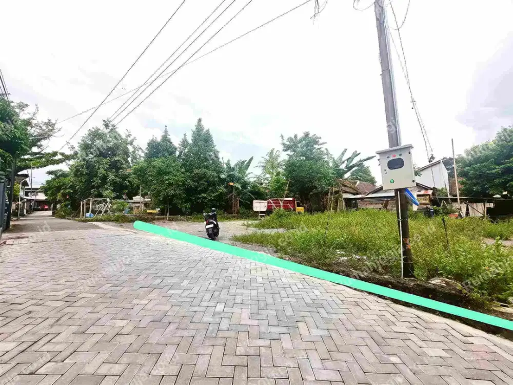 tanah strategis jalan Kaliurang KM 12 pandanaran lingkungan ramai