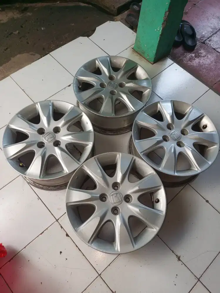 Velg Honda airwave CBU