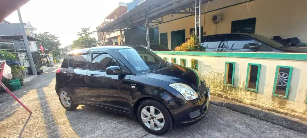 Suzuki Swift ST Automatic Transmisi Th 2008