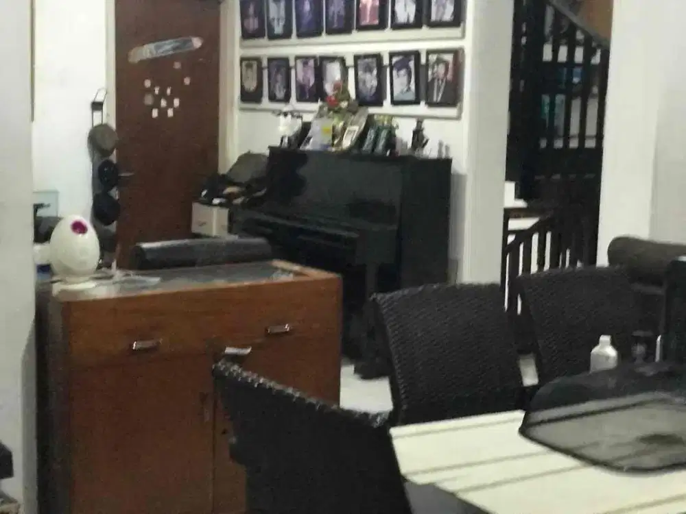 jual tanah bonus rumah , cipedes , daerah sejuk.