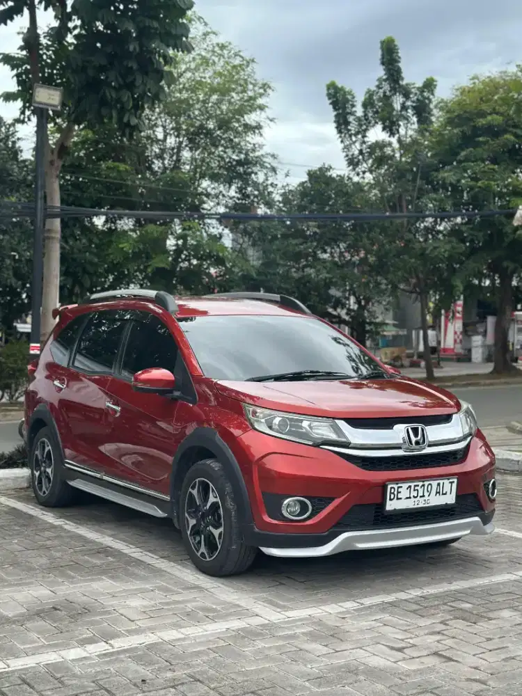 Honda BR-V Prestige matic 2017 (NEGO)