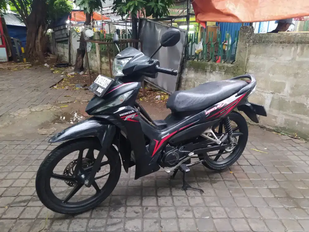 Honda Absolute Revo 110 PGM-FI Tahun 2019