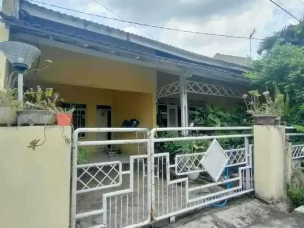 Rumah Hook di Panda Barat dekat sekolah PAPB