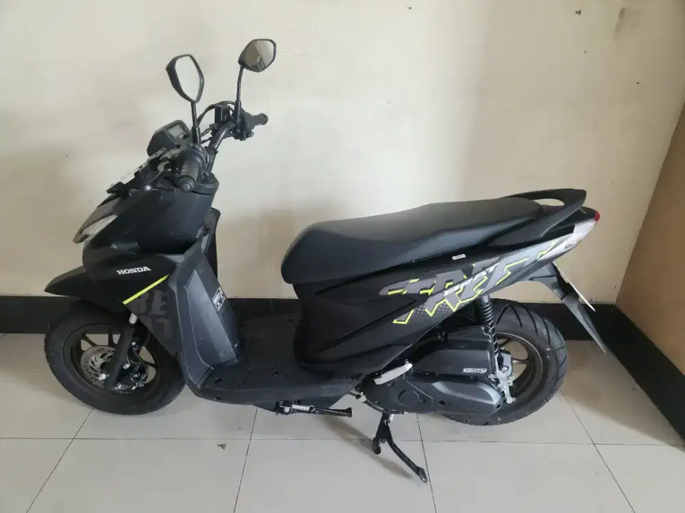 Beat street hitam 2025 gbm