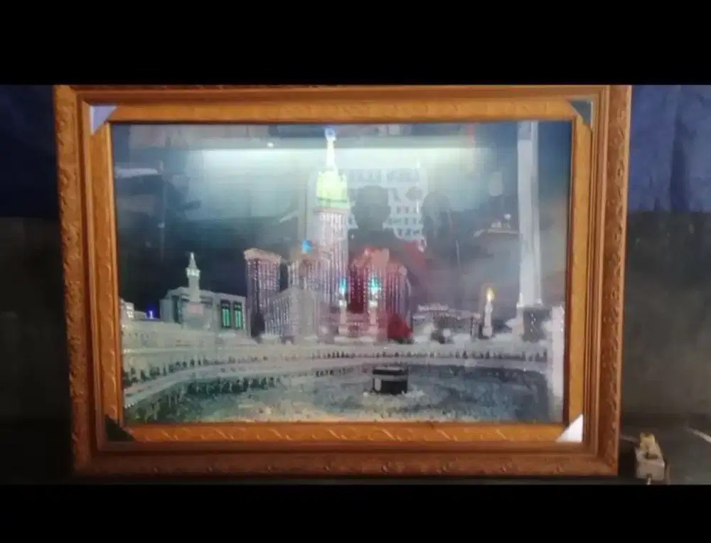 HIASAN DINDING KA'BAH