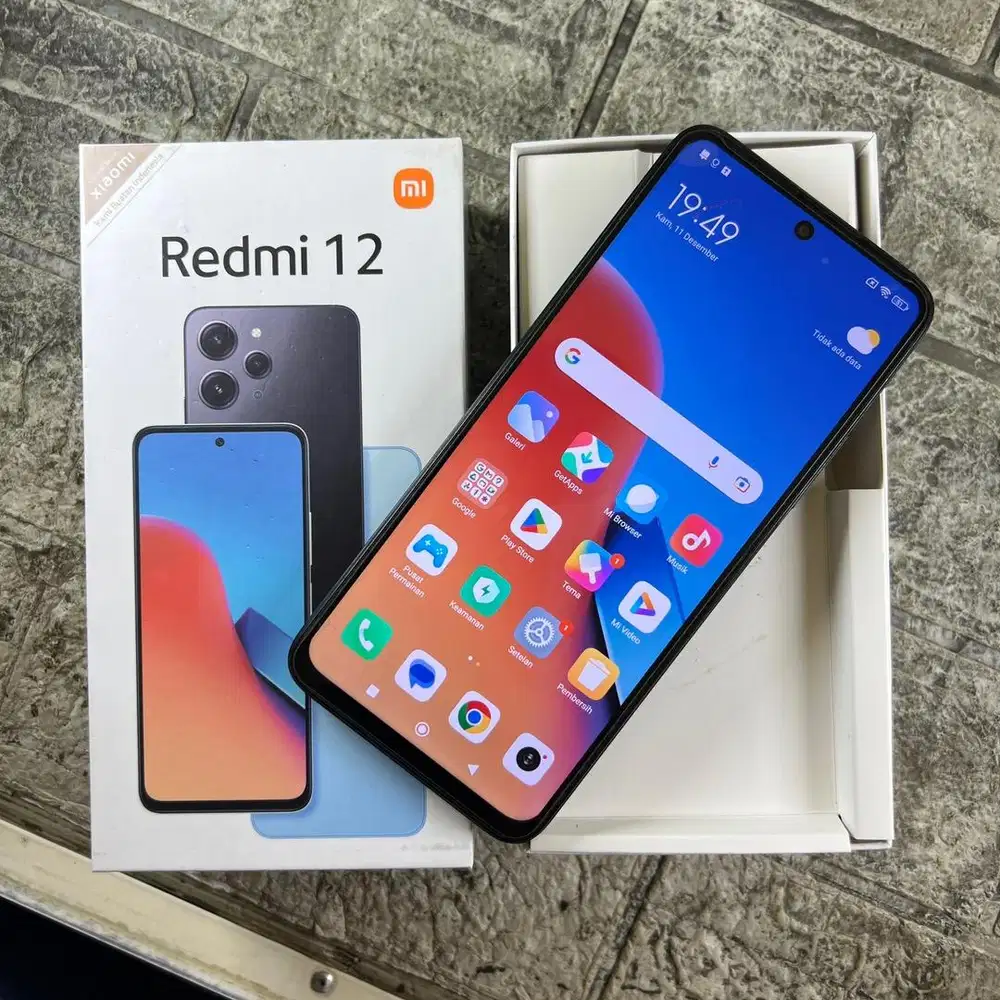 Xiaomi redmi 12 ram 8/128 GB Mulus lengkap