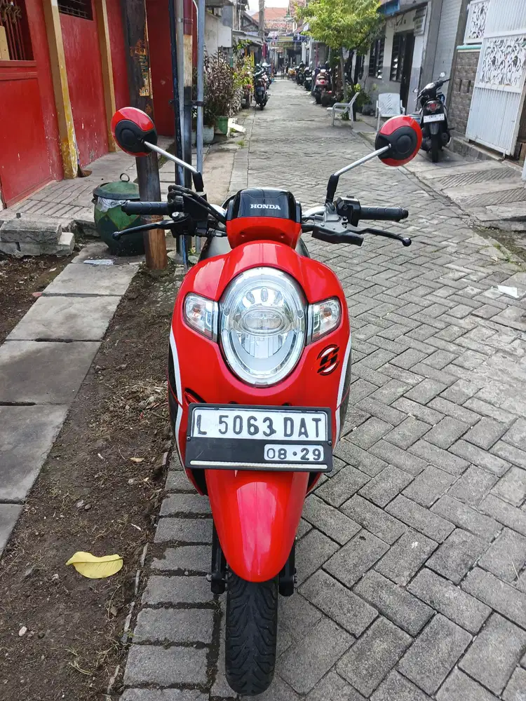 Scoopy 2019 km 53 rb kondisi sgt bagus siap pakai samsat tandes