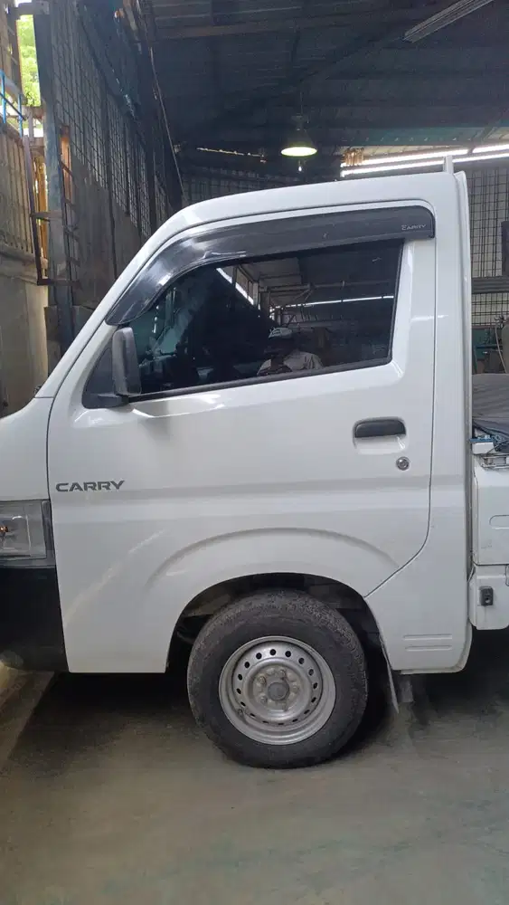 Suzuki Carry 2024 Bensin