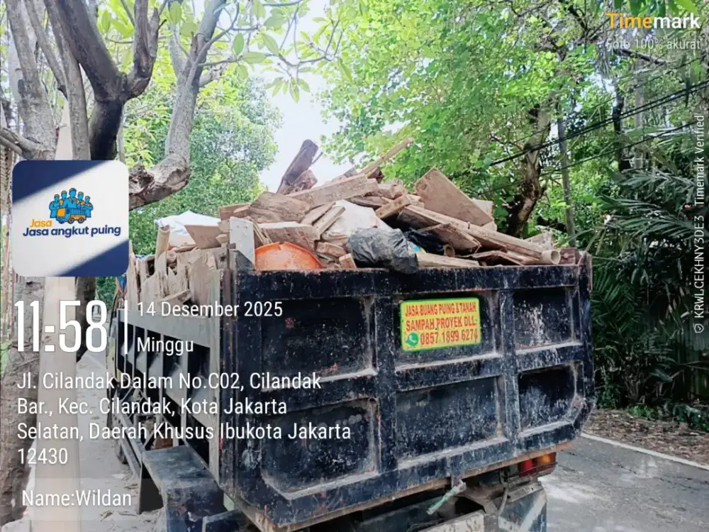 Jasa buang puing dan pengurugan