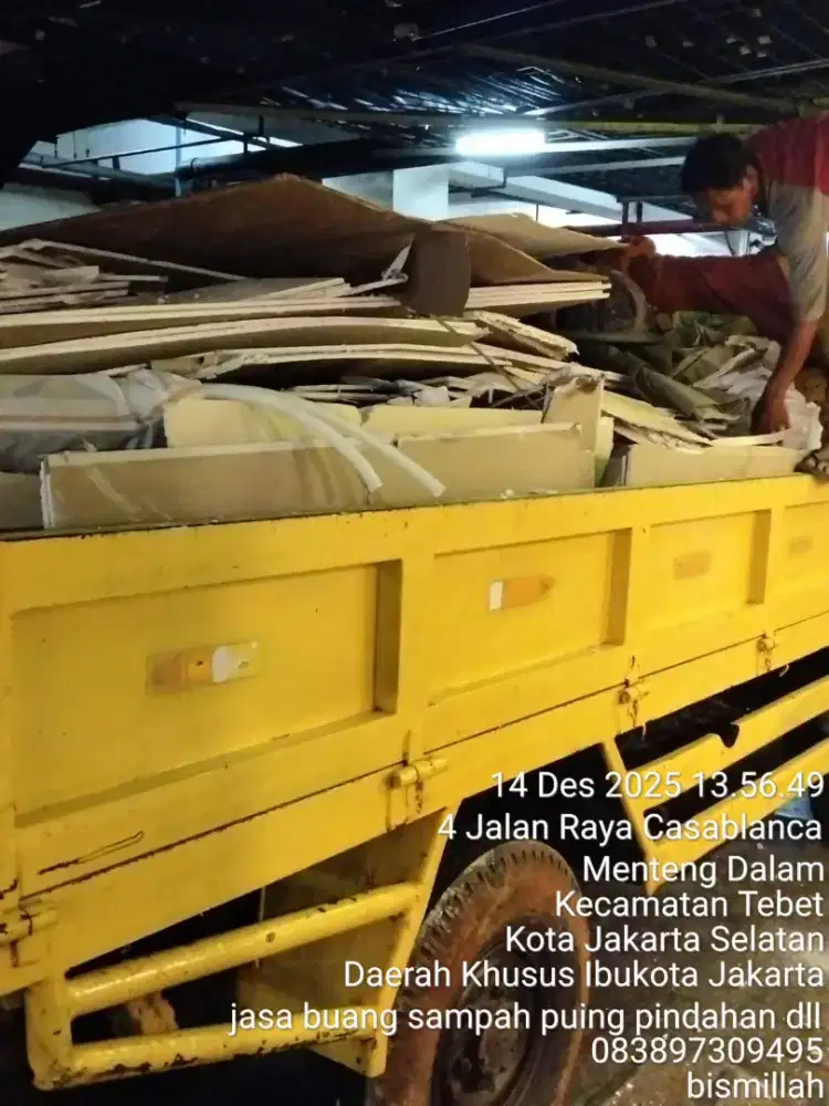 Jasa pengurugan dan buang sampah