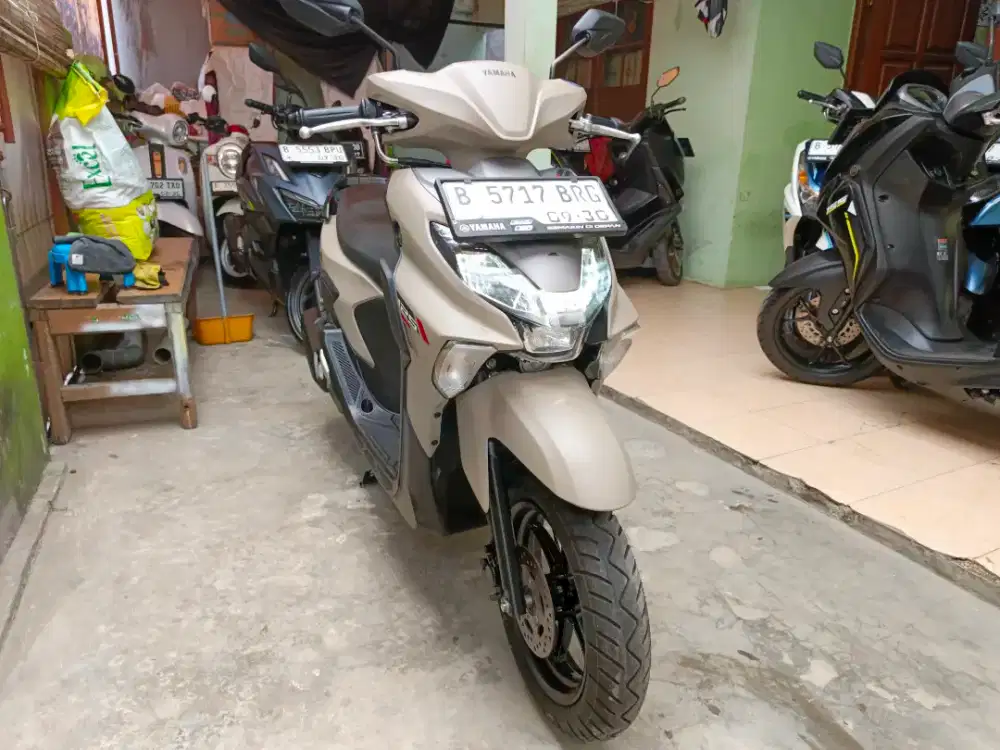 BLN 9 YAMAHA GEAR ULTIMA HYBRID 2025 KM LOW BS TT 2024 DI CILEDUG ORI