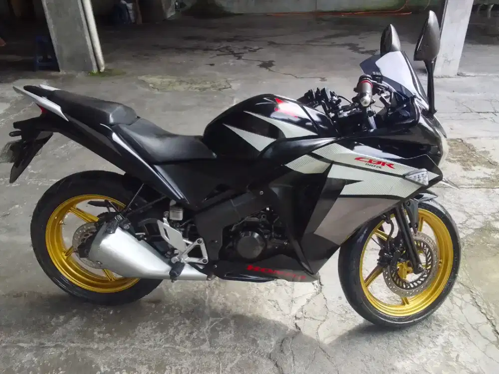 jual Honda cbr 150r