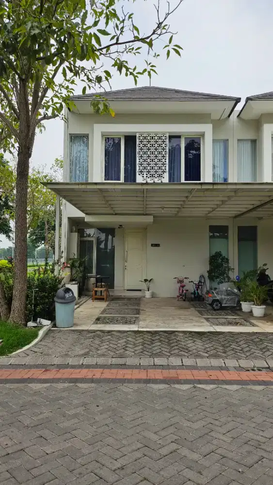 Disewakan Rumah Grand Pakuwon