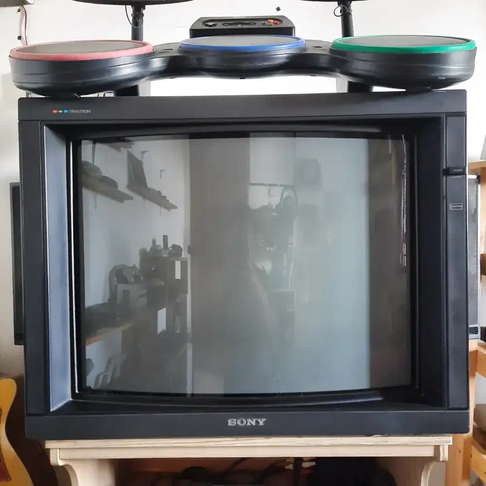 TV Sony Trinitron Color Monitor KX-27HG2