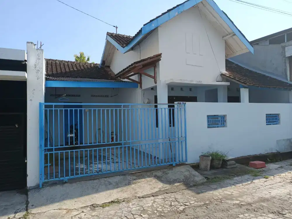 Dijual Rumah di perumahan 1 lantai SHM