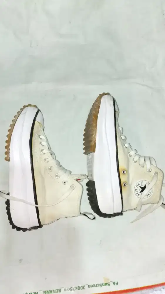 Sneakers Converse ukuran 38