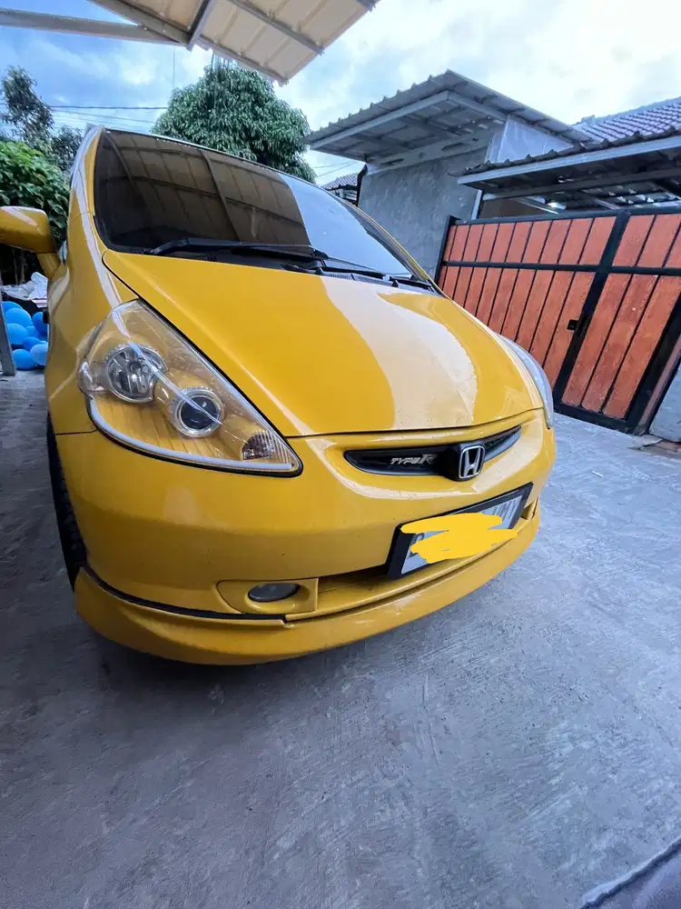 Honda Jazz 2004 Bensin