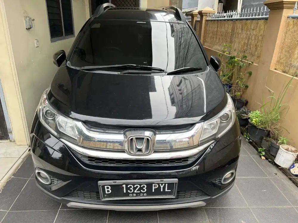 Dijual Mobil Honda Brv 2016