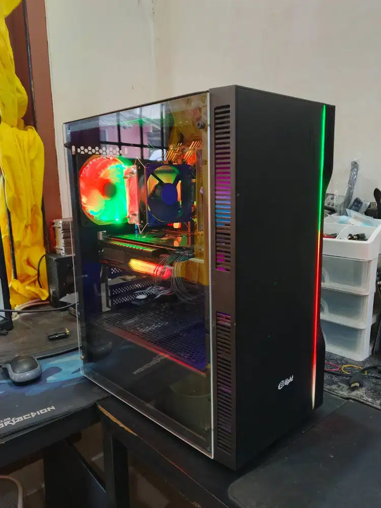 PC Gaming Intel i5 11400F RX 6700 XT 12GB