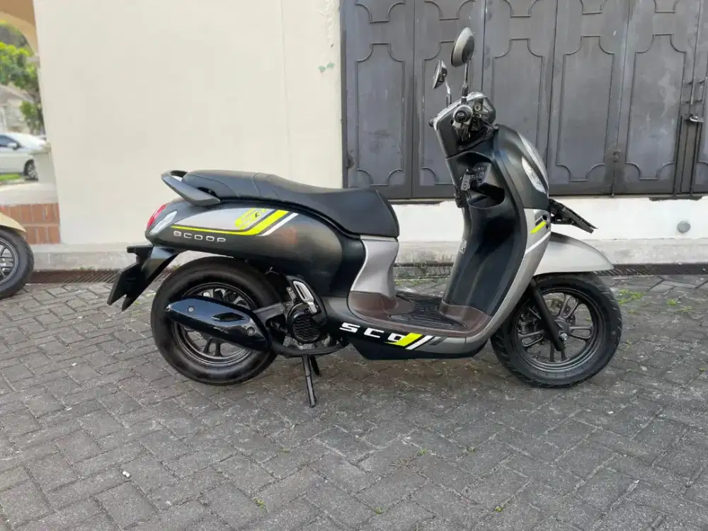 Scoopy Sporty 2023 Pajak Panjang