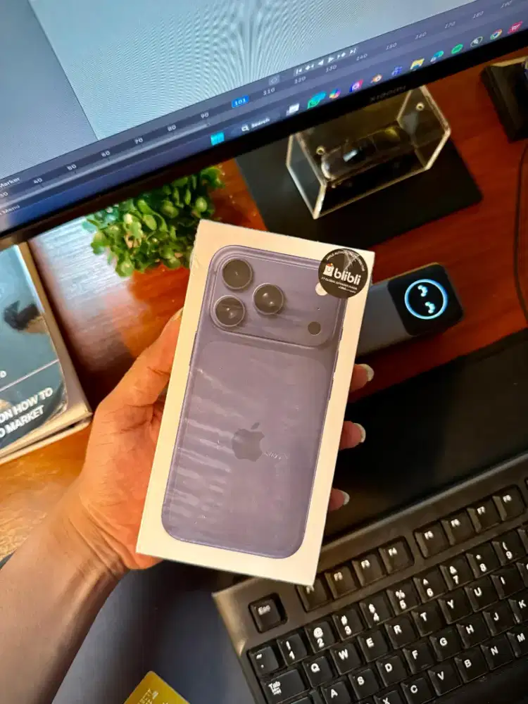 NEW SEGEL BELUM AKTIVASI IPHONE 17 PRO 512GB DEEP BLUE RESMI INDO SA/A