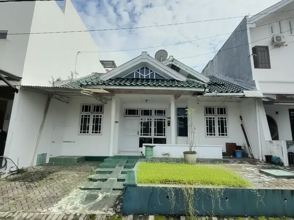Dijual Cepat!! Rumah Kawasan Elite Permata Hijau Tengah Kota Dekat Kemana Saja