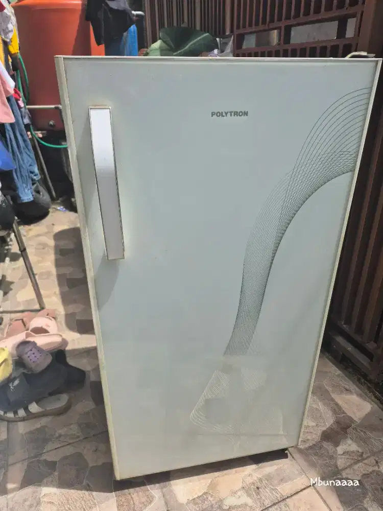 Kulkas 1 pintu Polytron Belleza orisinil segel