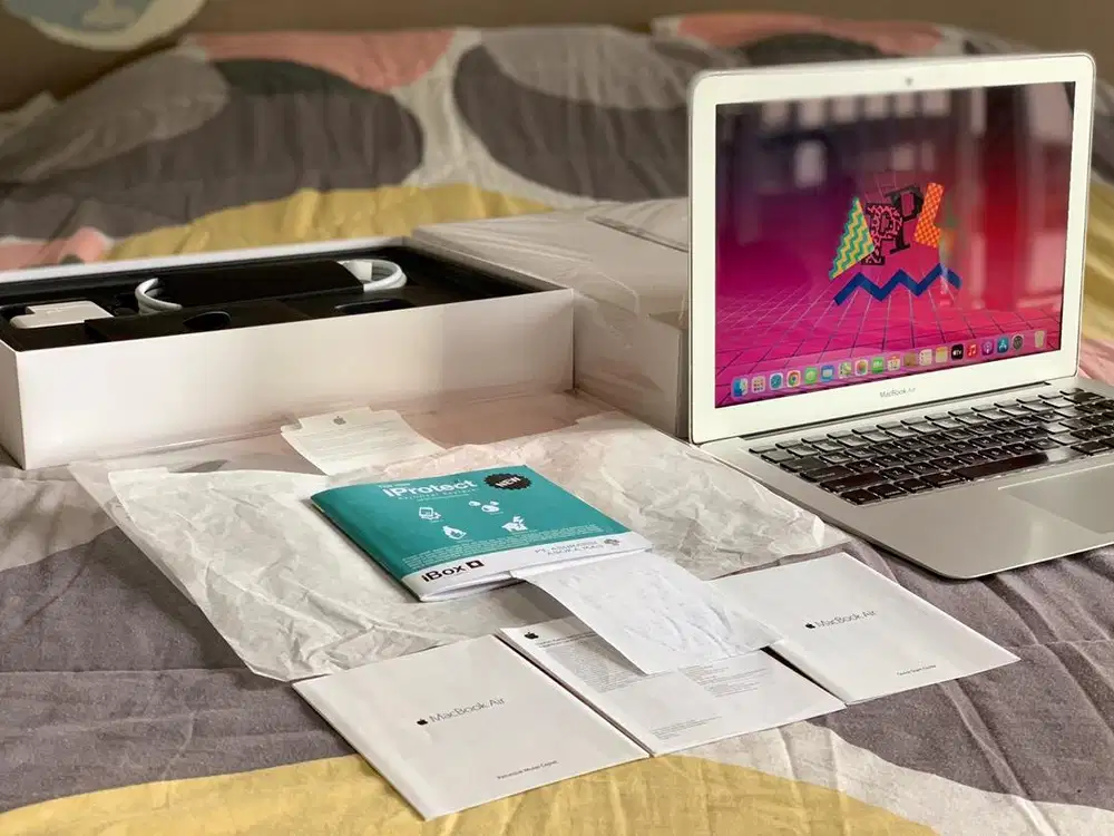 Macbook Air 13 ibox i7 CTO 2017 Like New Langka